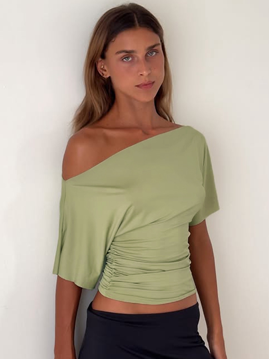 Asymmetrical Short-Sleeve T-Shirt for Women - Pleated High-Waisted Slim Fit, Trendy Summer Top, Versatile Fashion Essential Asymmetrical Short-Sleeve T-Shirt for Women - Pleated High-Waisted Slim Fit, Trendy Summer Top, Versatile Fashion Essential
