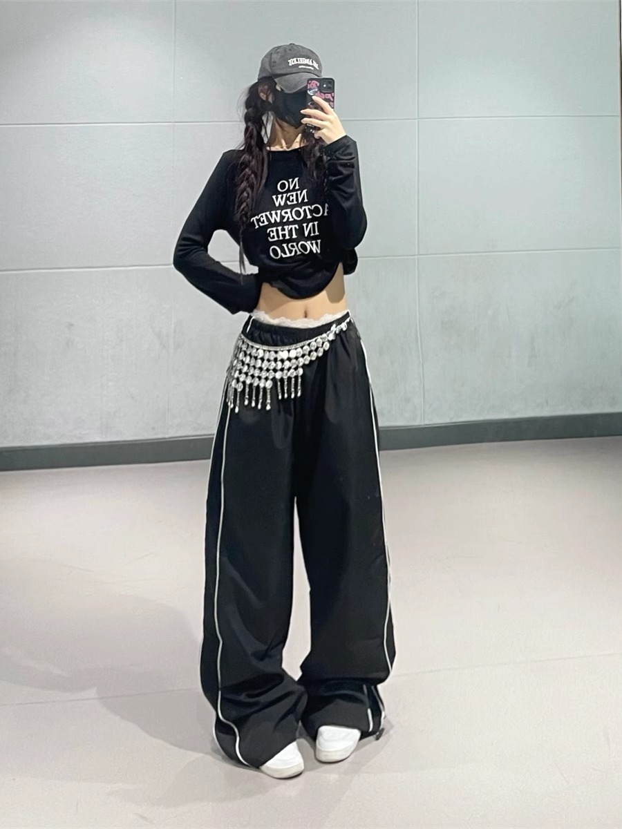 Autumn Winter Jazz Dance Short Top Women's Slim Fit Black Letter Stretch Long Sleeve T-Shirt in Ins Style Y2K Fashion Autumn Winter Jazz Dance Short Top Women's Slim Fit Black Letter Stretch Long Sleeve T-Shirt in Ins Style Y2K Fashion