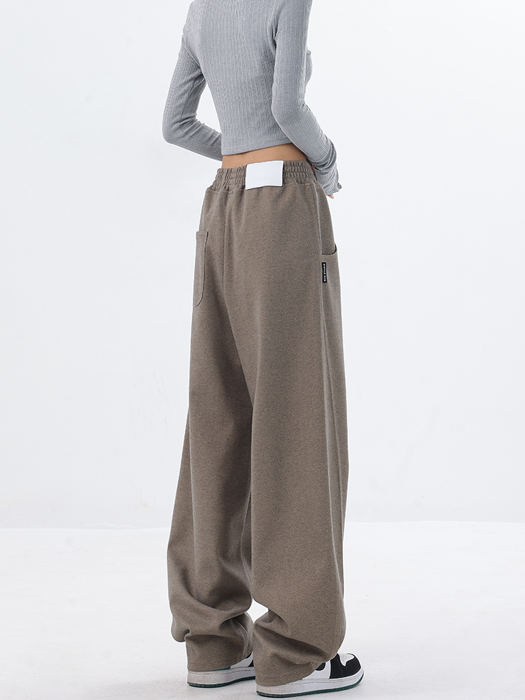 Autumn Winter Thickened Curved Knife Banana Sports Pants for Women - Loose Wide-Leg Sweatpants in Casual Style Autumn Winter Thickened Curved Knife Banana Sports Pants for Women - Loose Wide-Leg Sweatpants in Casual Style