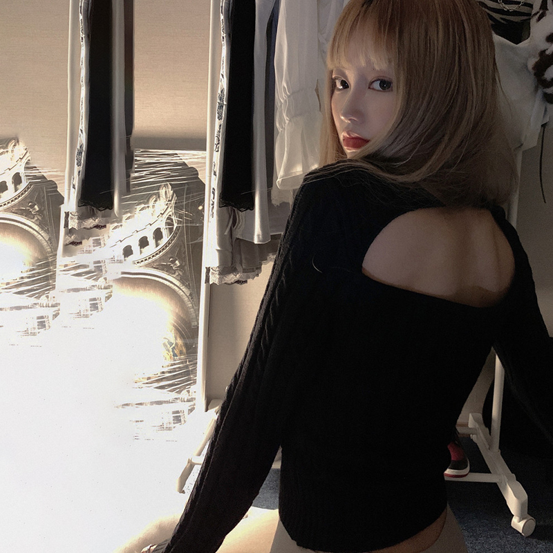 Autumn Winter Tops - Stylish Layering Essentials for Women, Buy One Get One Free Offer, Perfect for Cozy 90s & Y2K Fashion Autumn Winter Tops - Stylish Layering Essentials for Women, Buy One Get One Free Offer, Perfect for Cozy 90s & Y2K Fashion