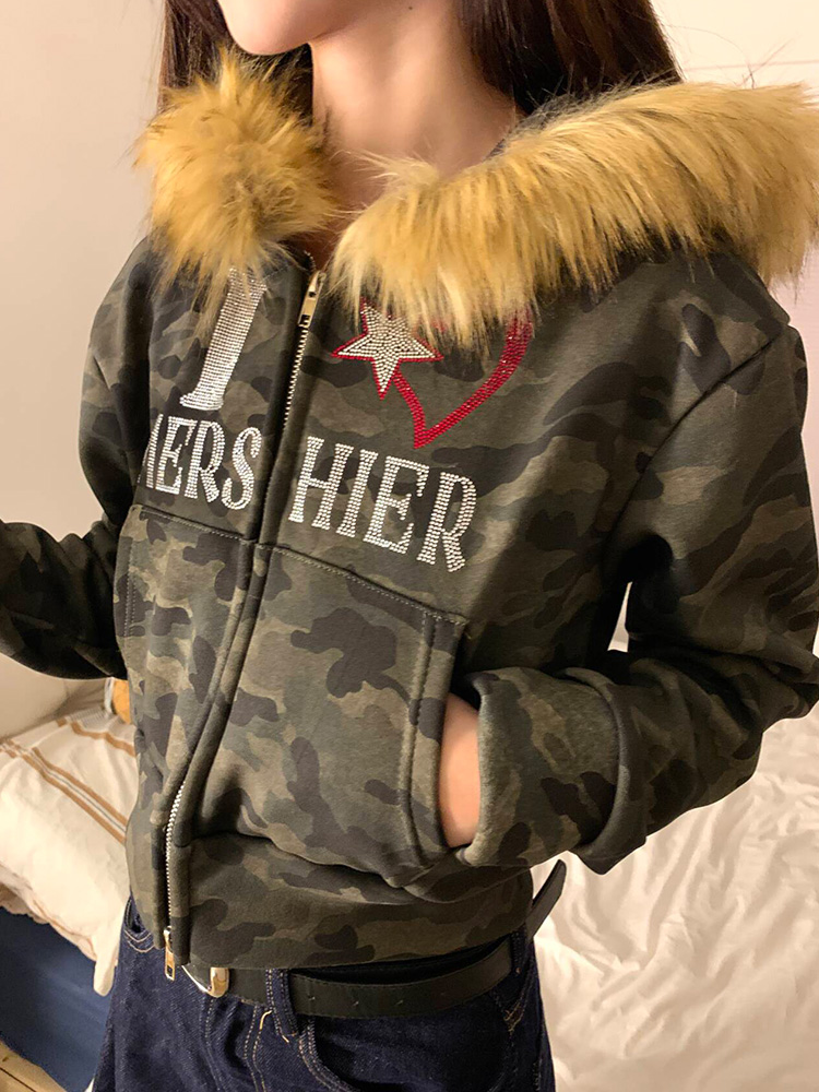 Autumn Women's Slim Fit Camouflage Fleece Cardigan with Removable Fur Collar - Hooded Short Sweatshirt