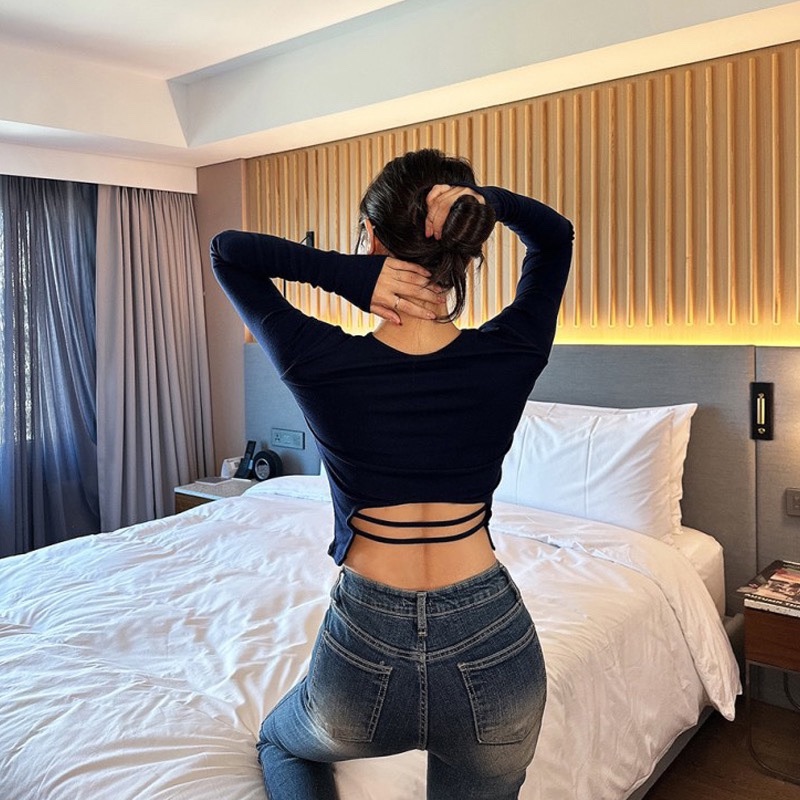 Backless Hollow Design Fitted Long Sleeve T-Shirt for Women - Korean Dongdaemun Style, Sexy Fashion Top Backless Hollow Design Fitted Long Sleeve T-Shirt for Women - Korean Dongdaemun Style, Sexy Fashion Top