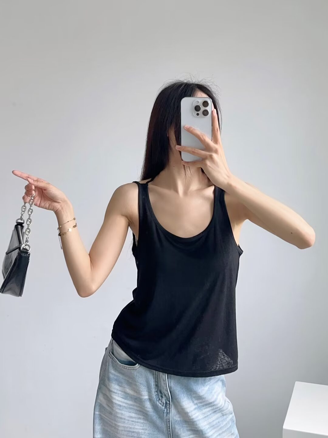 Backless Loose Fit Thin Strap Women's Sport Tank Top - Jazz Street Dance Yoga Vest for Fitness and Running Cover-Up Backless Loose Fit Thin Strap Women's Sport Tank Top - Jazz Street Dance Yoga Vest for Fitness and Running Cover-Up