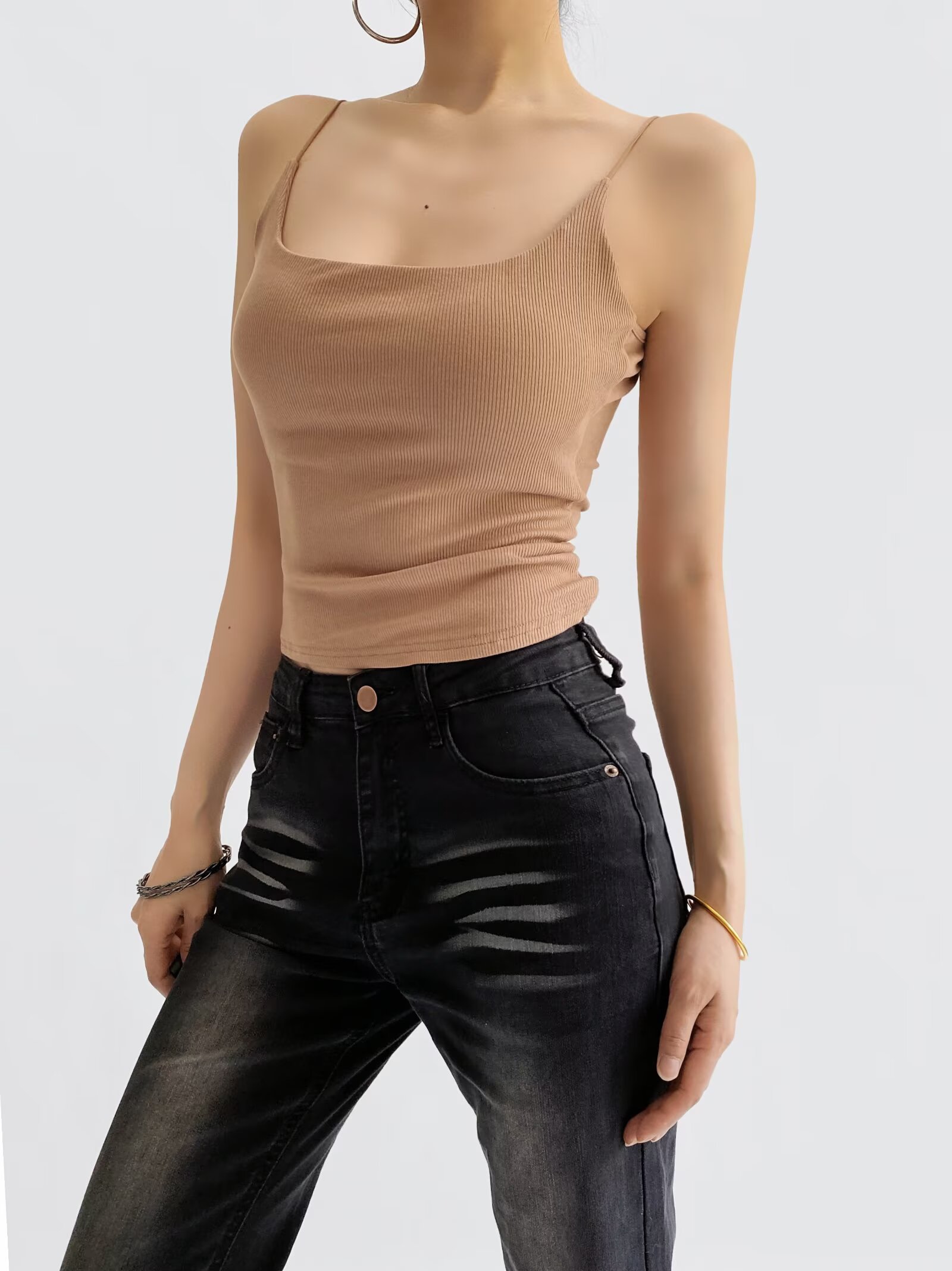 Backless V-Neck Lace Camisole with Chest Pads for Women - Sexy Street Dance Top, Y2K Style, Perfect for Night Out Backless V-Neck Lace Camisole with Chest Pads for Women - Sexy Street Dance Top, Y2K Style, Perfect for Night Out