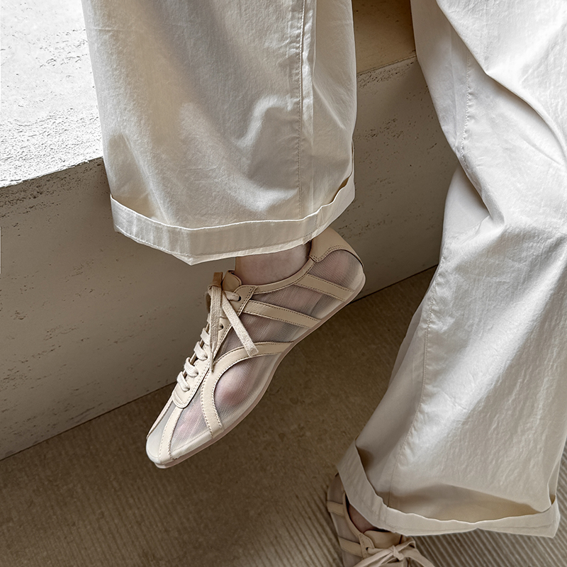 Ballet-Style Mesh Lace-Up Lambskin Flat Casual Shoes for Women - French Niche Design, Elegant and Comfortable Footwear Ballet-Style Mesh Lace-Up Lambskin Flat Casual Shoes for Women - French Niche Design, Elegant and Comfortable Footwear