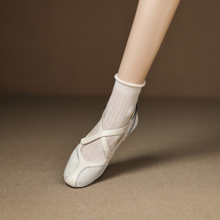 Ballet-Style Training Shoes and Classic Ballet Shoes for Dance Practice and Performance