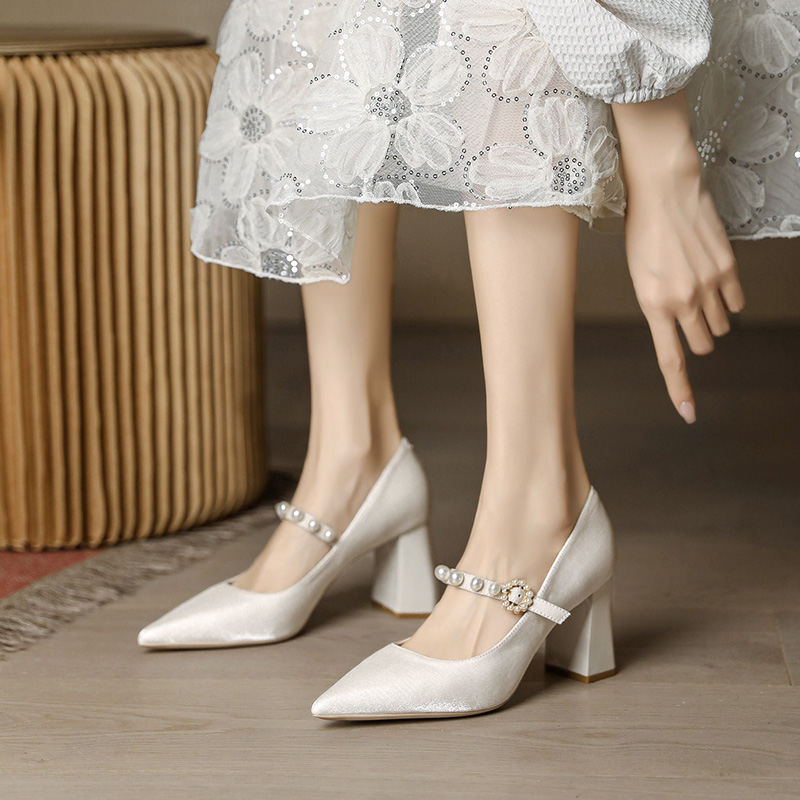 Beige Mary Jane Chunky Heel Shoes for Women - French Style Bridesmaid and Wedding Footwear for Daily Wear 2025 Beige Mary Jane Chunky Heel Shoes for Women - French Style Bridesmaid and Wedding Footwear for Daily Wear 2025