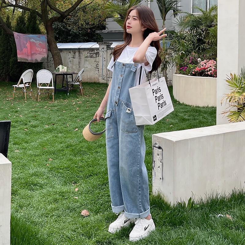 Bellflower Denim Overalls for Women - Loose Fit, Summer Style, Youthful Fashion, Petite Friendly, Trendy and Comfortable Outfit Bellflower Denim Overalls for Women - Loose Fit, Summer Style, Youthful Fashion, Petite Friendly, Trendy and Comfortable Outfit