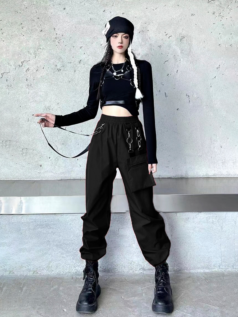 Black and Red Girl Group Performance Outfit - Spade A Dance Costume Set with Jazz Dance Top and Stylish Work Pants Black and Red Girl Group Performance Outfit - Spade A Dance Costume Set with Jazz Dance Top and Stylish Work Pants