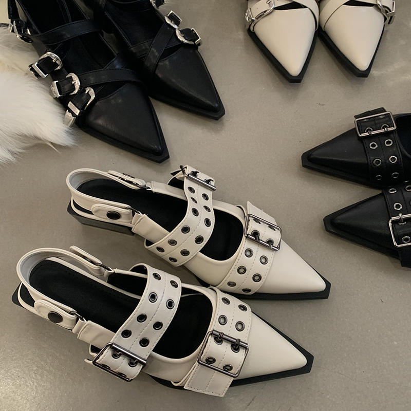 Black Cowhide French Pointed Toe Mary Jane Shoes for Women - Retro Chunky Heel, Perfect for Winter & Spring, Ideal with Skirts