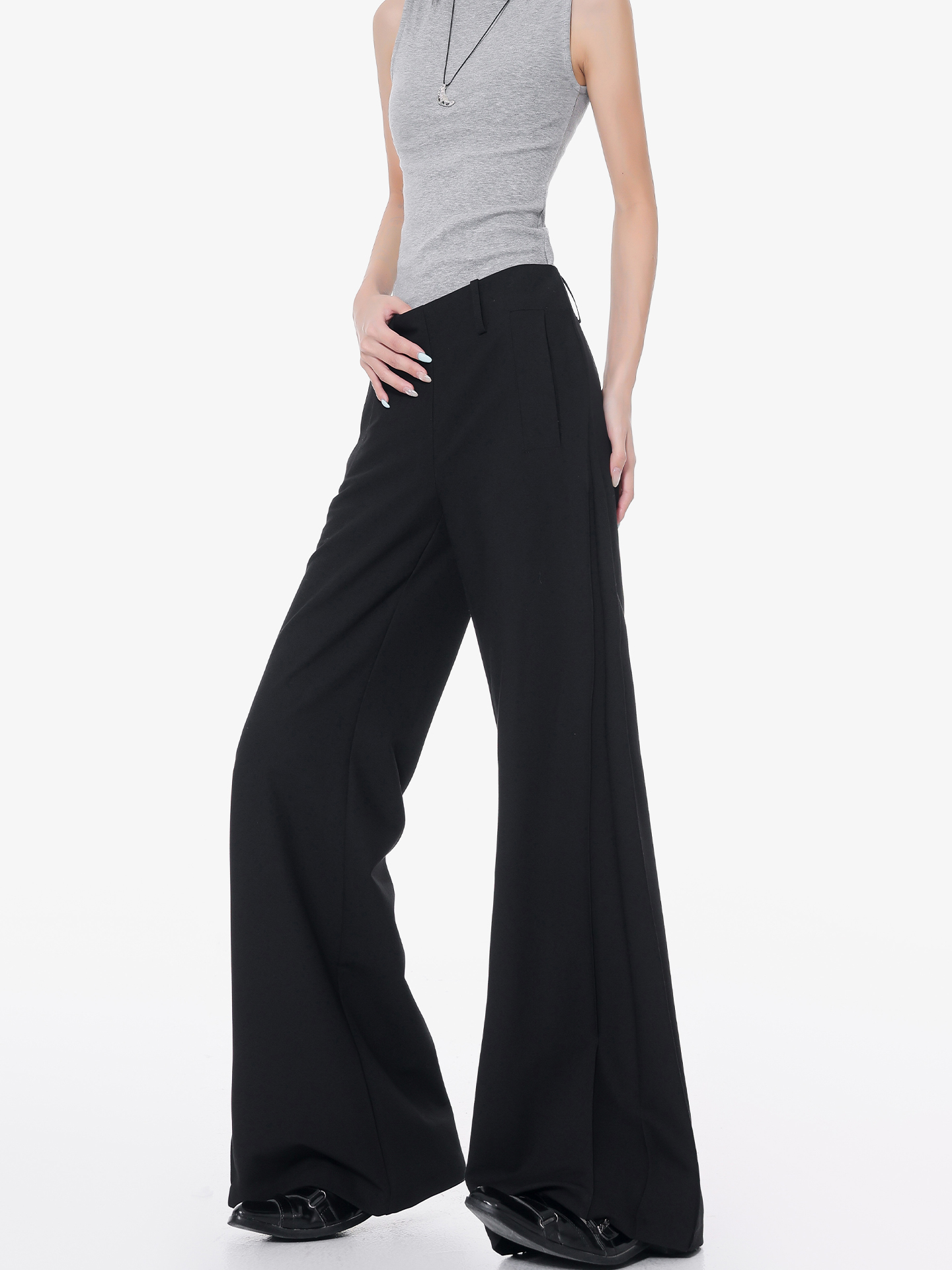 Black Flared Suit Pants for Women - Low Waist Draped Wide-Leg Trousers, Casual Floor-Length Style, Perfect for Summer Outfits Black Flared Suit Pants for Women - Low Waist Draped Wide-Leg Trousers, Casual Floor-Length Style, Perfect for Summer Outfits