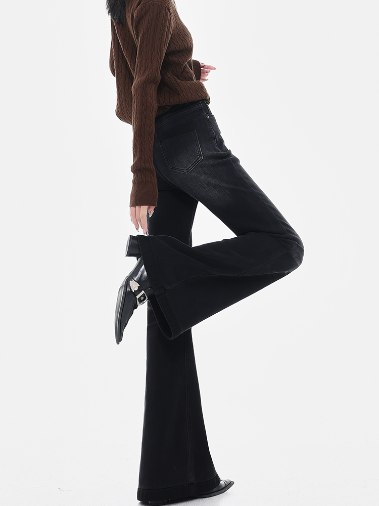 Black Fleece-Lined Flared Jeans for Women - Vintage Slim Fit Bootcut Pants - Autumn/Winter American Style Black Fleece-Lined Flared Jeans for Women - Vintage Slim Fit Bootcut Pants - Autumn/Winter American Style