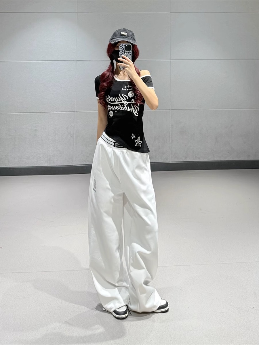 Black Irregular Off-Shoulder Short-Sleeve T-Shirt for Women + White High-Waisted Straight-Leg Sports Pants - Y2K Style Black Irregular Off-Shoulder Short-Sleeve T-Shirt for Women + White High-Waisted Straight-Leg Sports Pants - Y2K Style