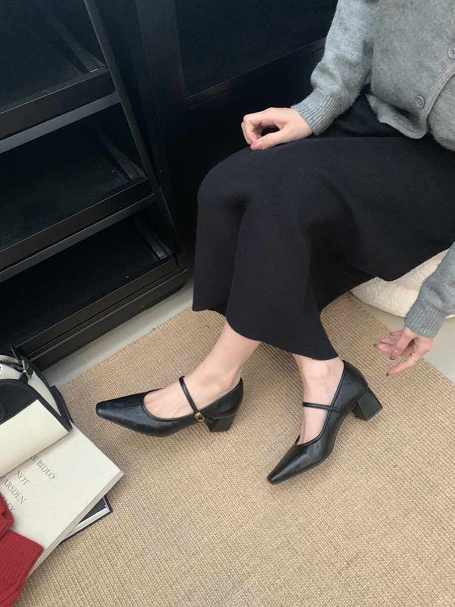 Black Mary Jane High-Heeled Chunky Shoes for Women - 2025 Spring French Style, Versatile Retro One-Strap Flats Black Mary Jane High-Heeled Chunky Shoes for Women - 2025 Spring French Style, Versatile Retro One-Strap Flats