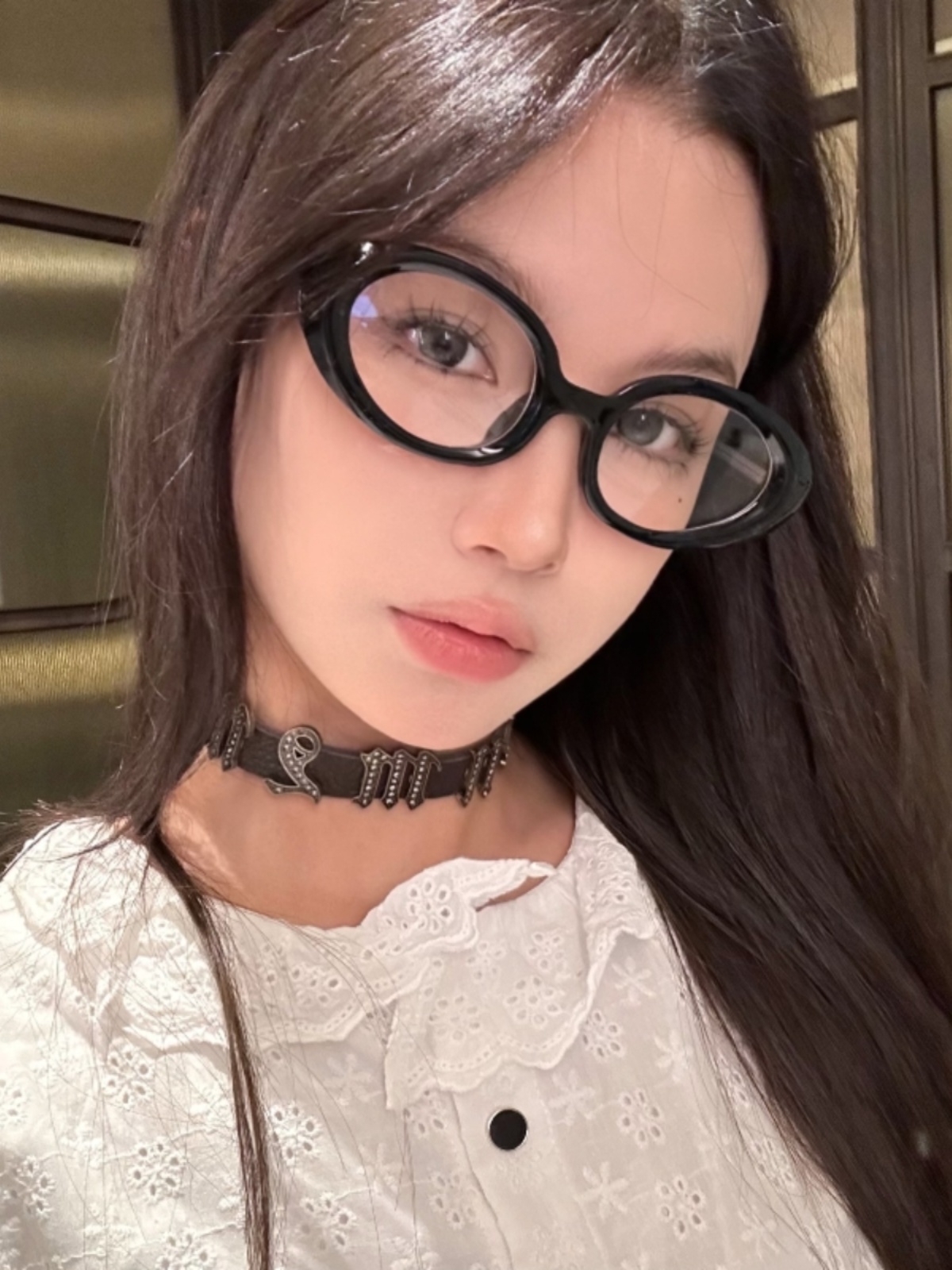 Black Oval Thick Border Anti-Blue Light Glasses for Round Faces - Makeup-Free Prescription Glasses for Women Black Oval Thick Border Anti-Blue Light Glasses for Round Faces - Makeup-Free Prescription Glasses for Women