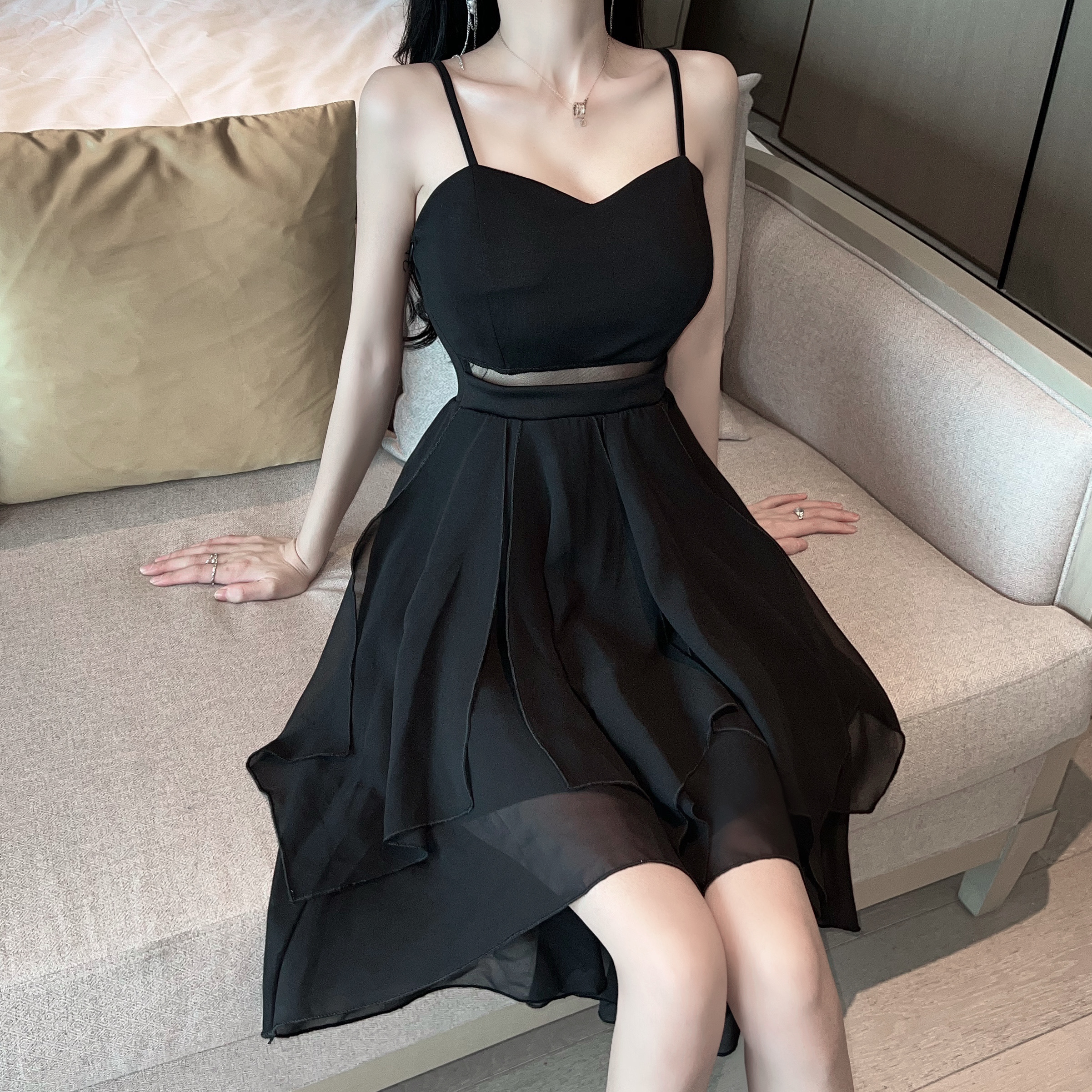 Black Spaghetti Strap Dress for Women - Sexy Summer Nightclub Style, Waist-Cinching Design, High-End Feel Black Spaghetti Strap Dress for Women - Sexy Summer Nightclub Style, Waist-Cinching Design, High-End Feel