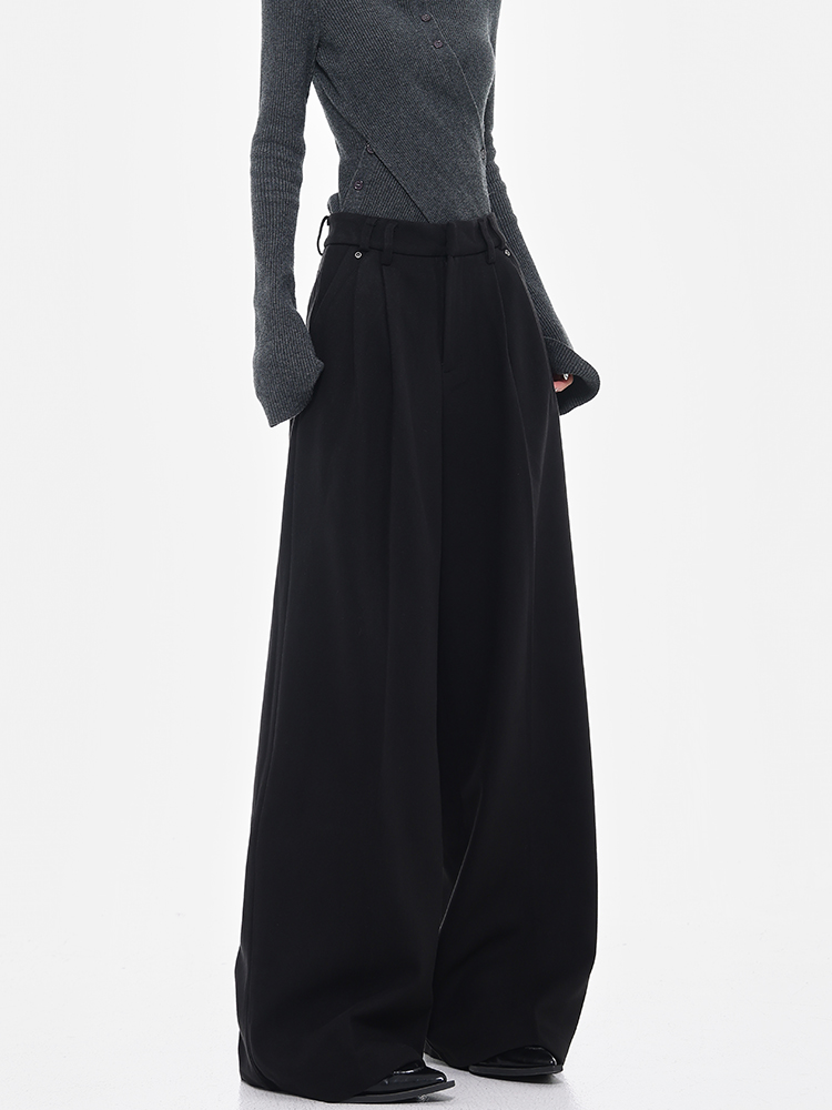 Black Wide-Leg Woolen Suit Pants for Women - Thick Casual Floor-Length Trousers for Autumn/Winter, Chic Designer Style Black Wide-Leg Woolen Suit Pants for Women - Thick Casual Floor-Length Trousers for Autumn/Winter, Chic Designer Style