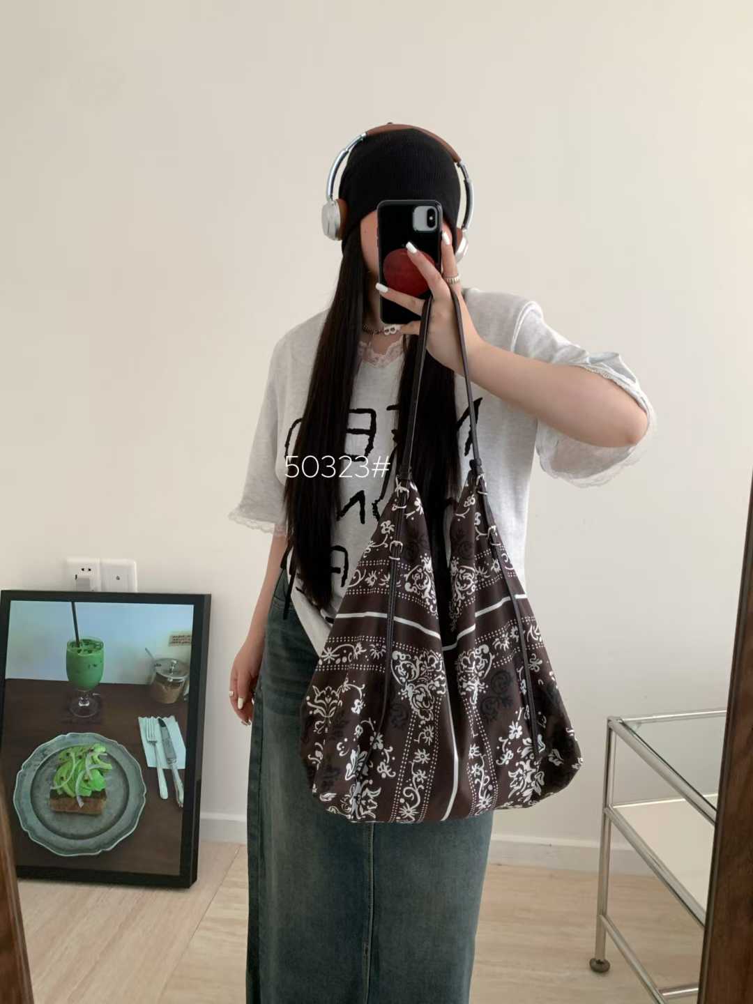 Bohemian Style Printed Tote Bag - Versatile Large Capacity Shoulder Bag for Vacation and Everyday Use Bohemian Style Printed Tote Bag - Versatile Large Capacity Shoulder Bag for Vacation and Everyday Use