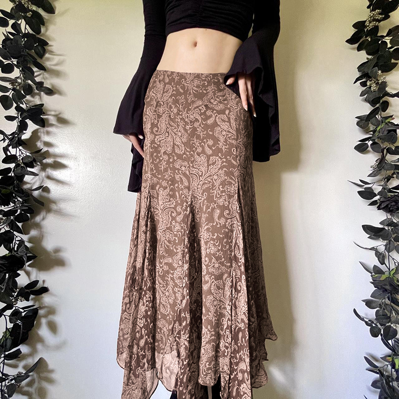 Bohemian Vintage Floral Print Low-Waist Sheer Long Skirt - Irregular Flowing Design for Summer Beach Vacation Bohemian Vintage Floral Print Low-Waist Sheer Long Skirt - Irregular Flowing Design for Summer Beach Vacation