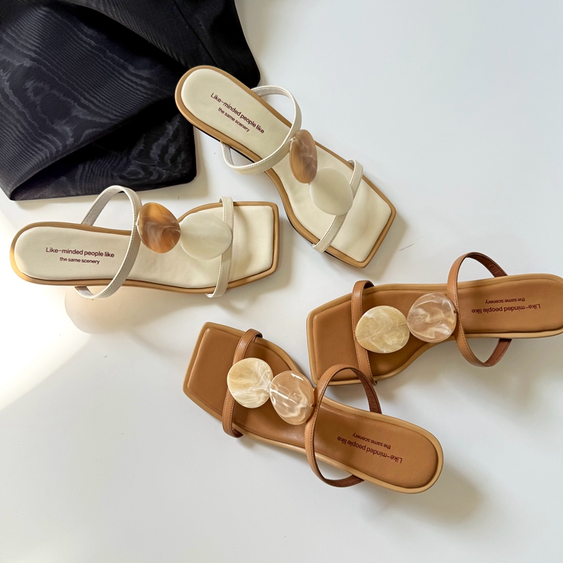 Bohemian Women's Slip-On Chunky Heel Sandals for Summer Vacation â€“ Stylish and Elegant Footwear for Dresses