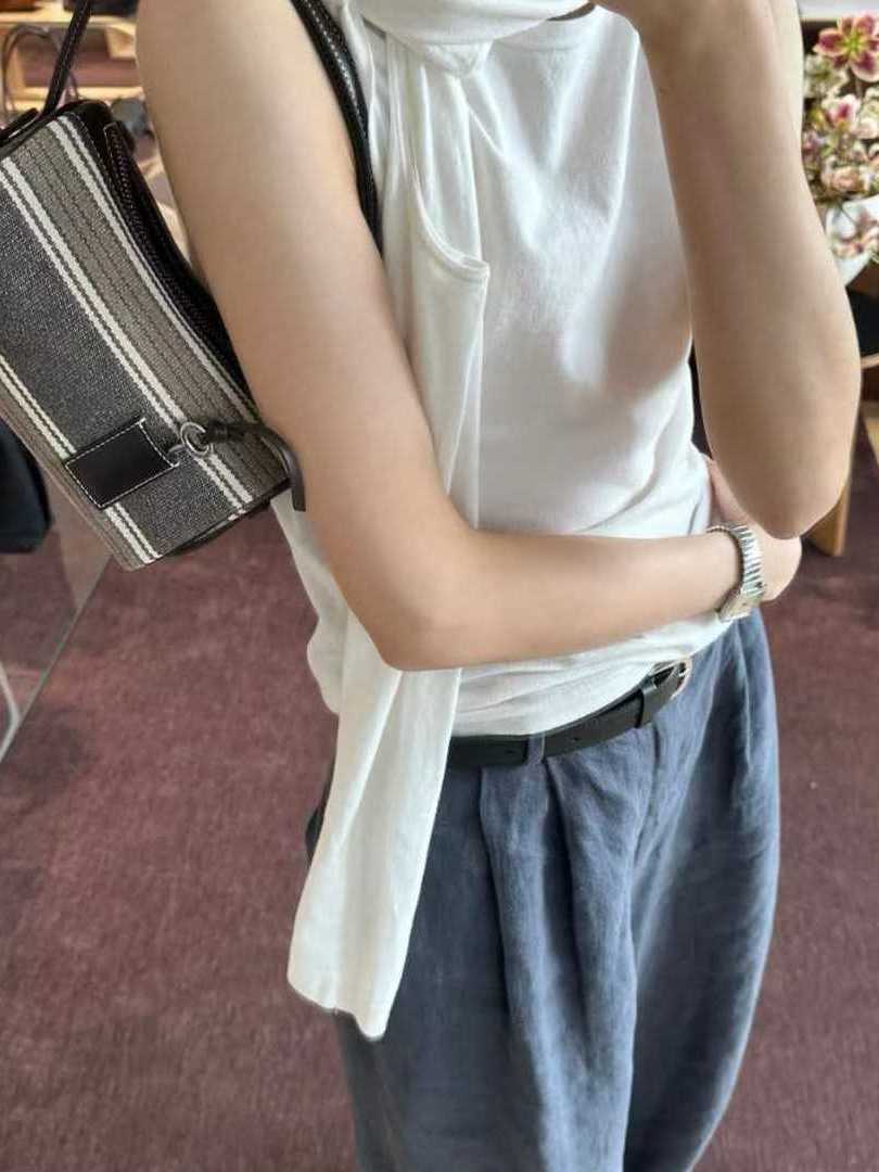 Boston Stripe Cylinder Bag - Influencer Style Handheld Underarm and Crossbody Bag for Trendy 2025 Fashion Boston Stripe Cylinder Bag - Influencer Style Handheld Underarm and Crossbody Bag for Trendy 2025 Fashion