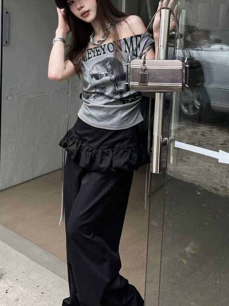 Boston Stripe Cylinder Bag - Influencer Style Handheld Underarm and Crossbody Bag for Trendy 2025 Fashion Boston Stripe Cylinder Bag - Influencer Style Handheld Underarm and Crossbody Bag for Trendy 2025 Fashion