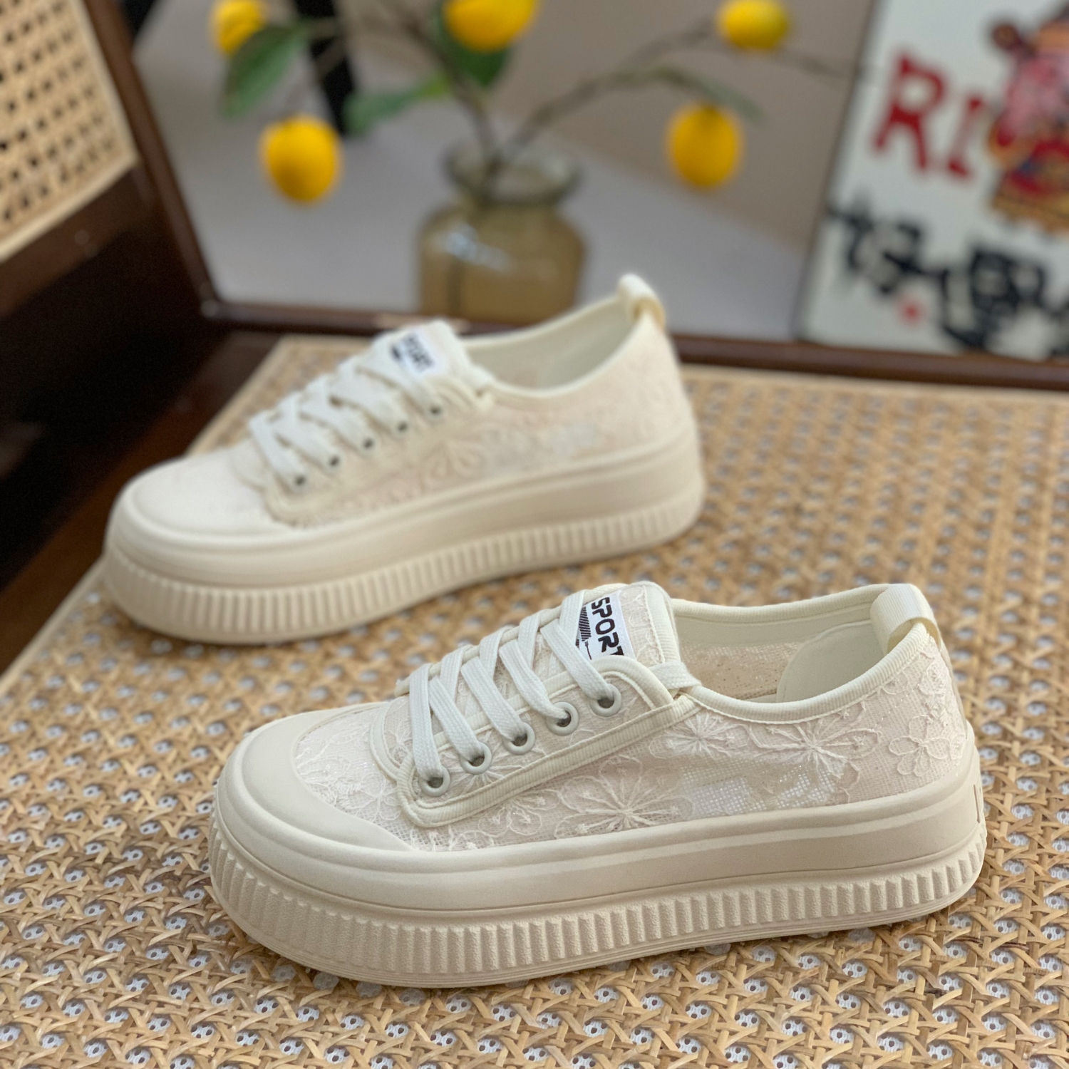 Breathable White Mesh Lace-Up Shoes for Women - Summer 2025 Thick-Soled Biscuit Style for Skirts and Casual Outfits Breathable White Mesh Lace-Up Shoes for Women - Summer 2025 Thick-Soled Biscuit Style for Skirts and Casual Outfits