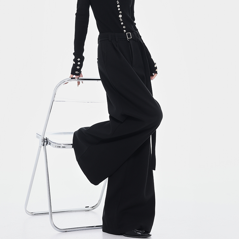 Brown Thick Woolen Wide-Leg Suit Pants for Women - Autumn/Winter Loose Draped Casual Trousers, Y2K Inspired Fashion Brown Thick Woolen Wide-Leg Suit Pants for Women - Autumn/Winter Loose Draped Casual Trousers, Y2K Inspired Fashion