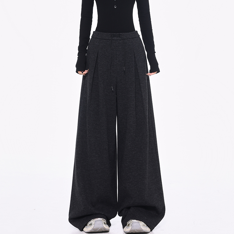 Brown Thickened Woolen Pleated Suit Pants for Women, Autumn/Winter Versatile Loose Slimming Wide-Leg Style, Chic Fashion Essential Brown Thickened Woolen Pleated Suit Pants for Women, Autumn/Winter Versatile Loose Slimming Wide-Leg Style, Chic Fashion Essential