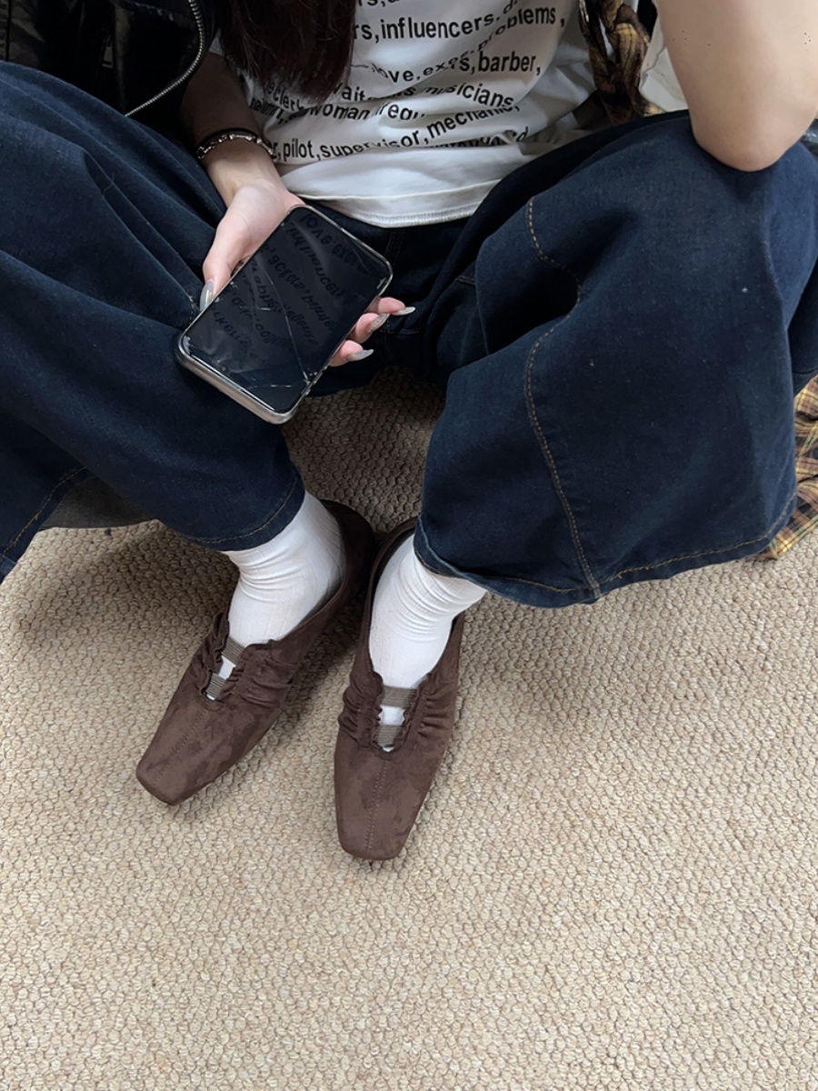 Brown Women's Loafers - Flat Square-Toe Retro Style, 2025 Autumn/Winter, High-End British Niche Fashion Footwear Brown Women's Loafers - Flat Square-Toe Retro Style, 2025 Autumn/Winter, High-End British Niche Fashion Footwear