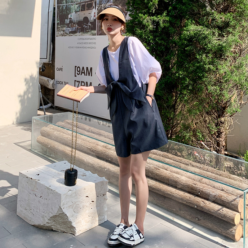 Butterfly Knot Suspenders Pants Set for Women - Trendy Summer 2025 Youthful Shorts Outfit