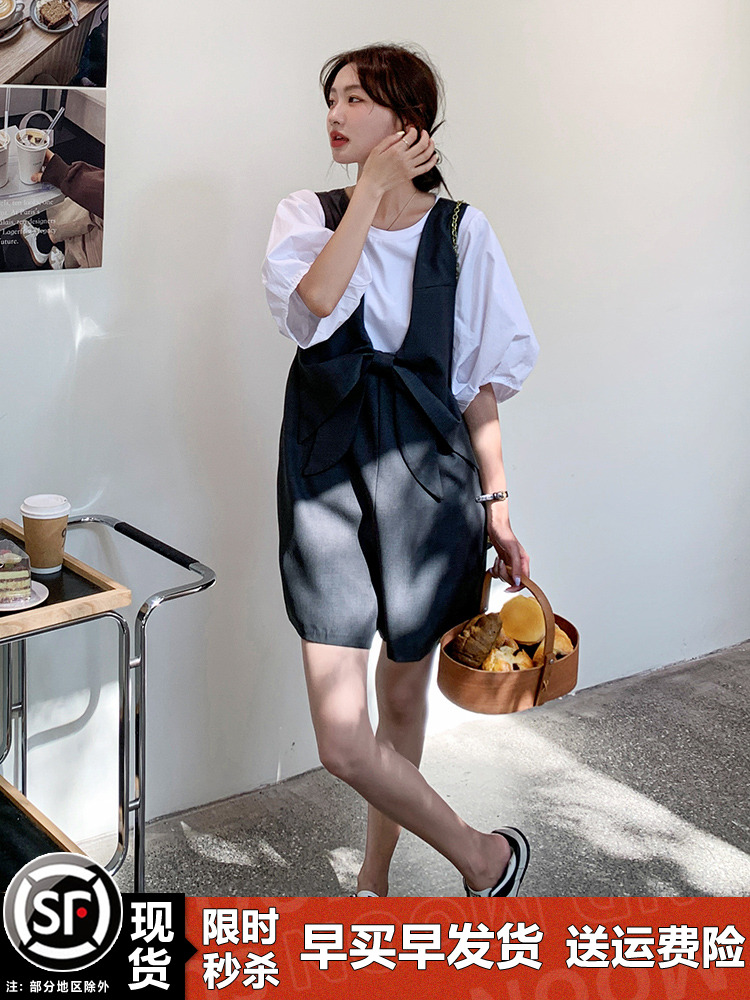 Butterfly Knot Suspenders Pants Set for Women - Trendy Summer 2025 Youthful Shorts Outfit Butterfly Knot Suspenders Pants Set for Women - Trendy Summer 2025 Youthful Shorts Outfit