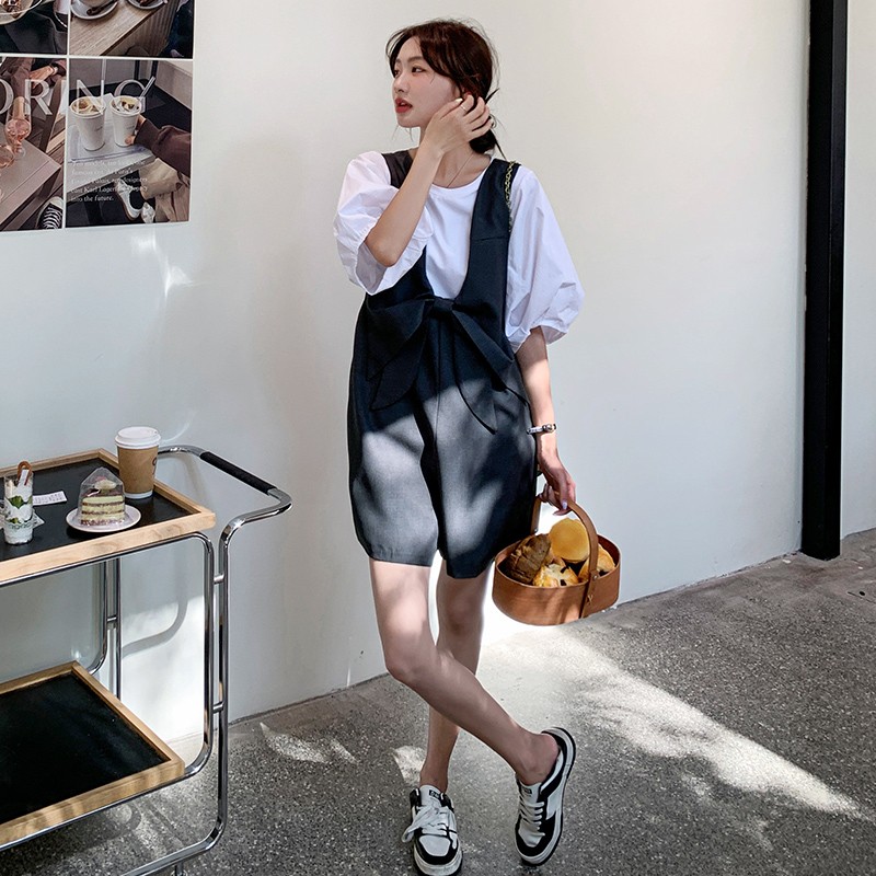 Butterfly Knot Suspenders Pants Set for Women - Trendy Summer 2025 Youthful Shorts Outfit Butterfly Knot Suspenders Pants Set for Women - Trendy Summer 2025 Youthful Shorts Outfit