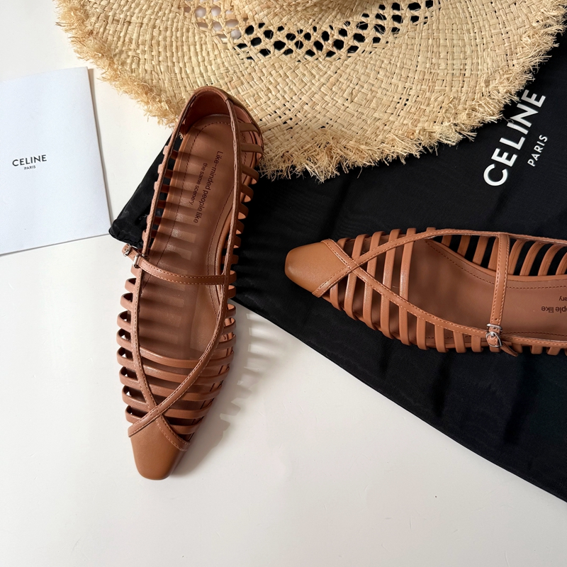 Caramel Latte Hollow Flat Sandals for Women - Retro One-Strap Roman Woven Mary Jane Shoes, Instagram Style