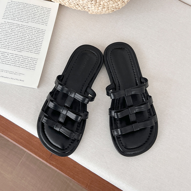 Casual Large Size Women's Bow Flat Sandals for Summer - Comfortable Outdoor Slippers for Wide Feet 41-43 Casual Large Size Women's Bow Flat Sandals for Summer - Comfortable Outdoor Slippers for Wide Feet 41-43