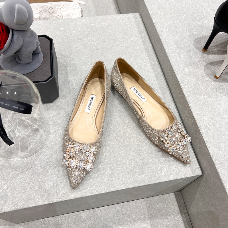 Champagne Rhinestone Square Buckle Sequin Flat Shoes - Elegant Shallow Pointed Design for Chic Style Champagne Rhinestone Square Buckle Sequin Flat Shoes - Elegant Shallow Pointed Design for Chic Style