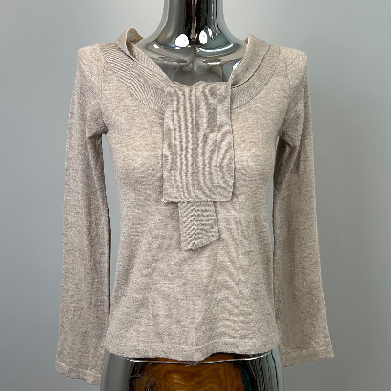 Charming Off-Shoulder Tie Slim-Fit Knitted Top for Women - Korean Style Cute and Sexy Fashion Essentials