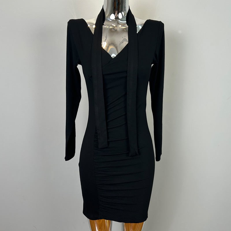 Charming V-Neck Off-Shoulder Dress with Flowing Ribbons and Ruched Bodycon Design - Korean Style Goddess Outfit for Women Charming V-Neck Off-Shoulder Dress with Flowing Ribbons and Ruched Bodycon Design - Korean Style Goddess Outfit for Women