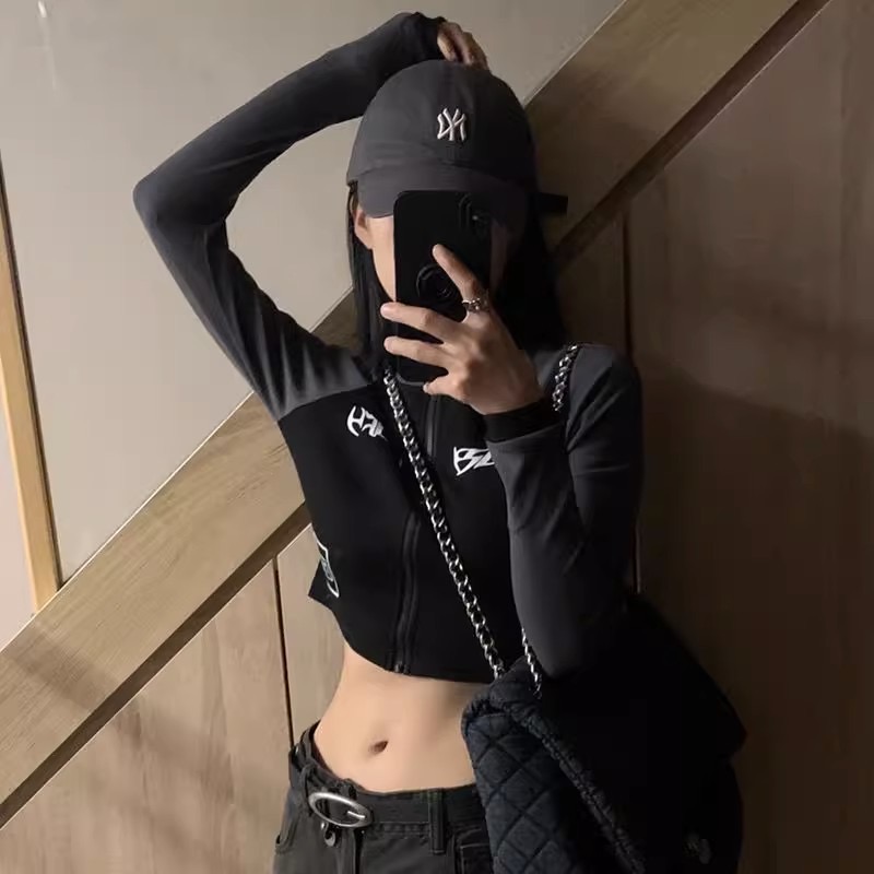 Chic K-Pop Music Festival Short Top - Sweet Spicy Design, Cool European & American Style, Perfect for Hot Girls and 90s Fashion Lovers Chic K-Pop Music Festival Short Top - Sweet Spicy Design, Cool European & American Style, Perfect for Hot Girls and 90s Fashion Lovers