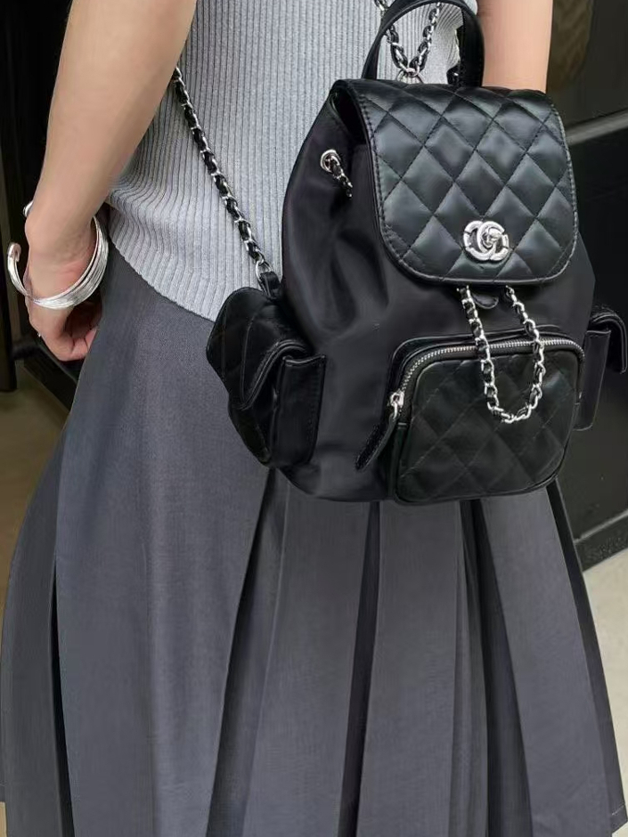 Chic Nylon Patchwork Quilted Chain Backpack - Versatile Commuter Tote Shoulder Bag for 2025 Fashion Trends