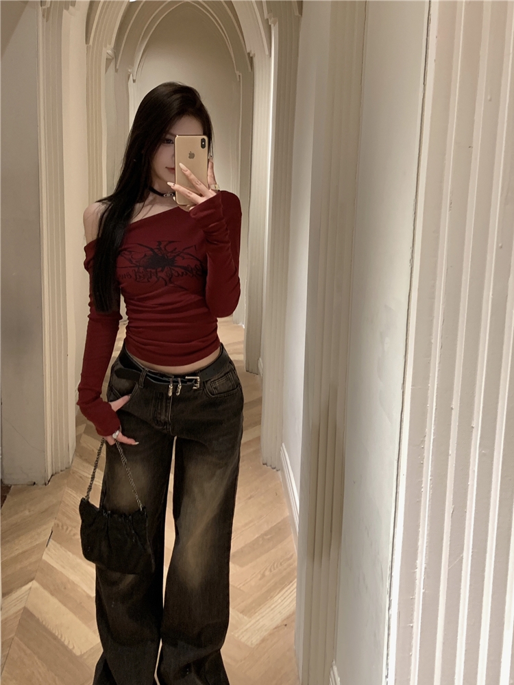 Chic Red One-Shoulder Long Sleeve Dance Top for Women - Spicy Autumn Style for Jazz and Group Performances Chic Red One-Shoulder Long Sleeve Dance Top for Women - Spicy Autumn Style for Jazz and Group Performances