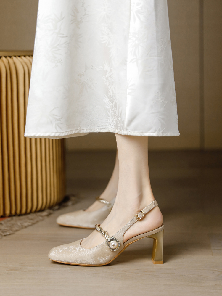 Chinese Retro Qipao Mary Jane Sandals for Women, Chunky Heel Closed Toe Shoes, Summer 2025 National Style