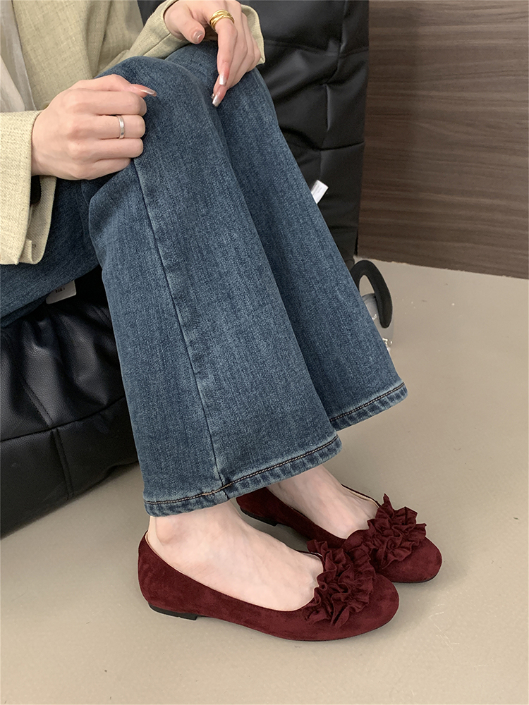 Chinese-Style Floral Flat Shoes for Women - Spring/Summer 2025 Gentle Breeze Design, Perfect for Skirts and Casual Outfits