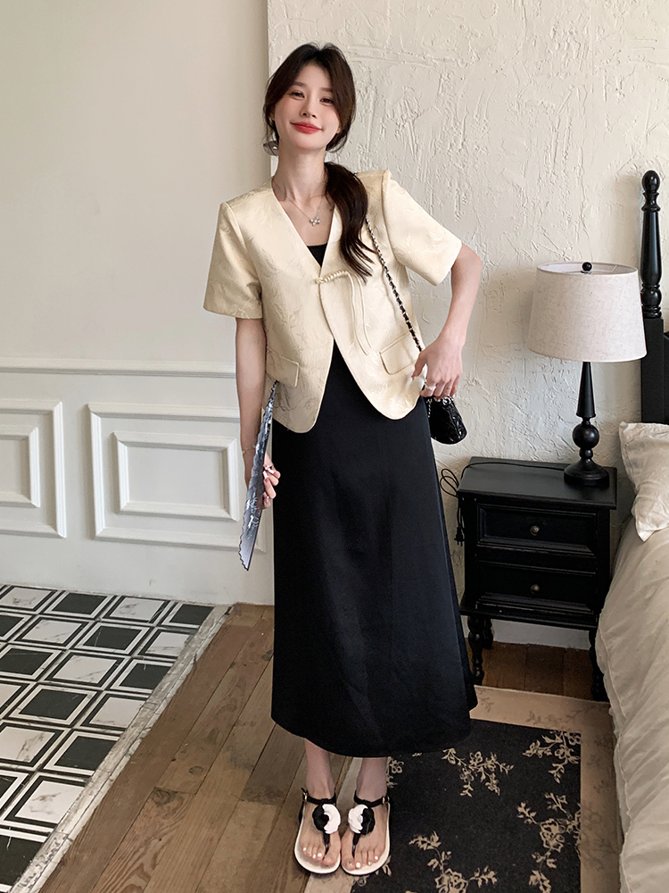 Chinese-Style Spaghetti Strap Dress and Suit Two-Piece Set, Trendy Long Skirt, Elegant National Wind Fashion 2025 Chinese-Style Spaghetti Strap Dress and Suit Two-Piece Set, Trendy Long Skirt, Elegant National Wind Fashion 2025
