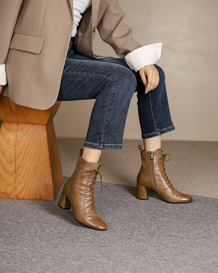 Chunky Heel Lace-Up Martin Boots for Women - Genuine Leather Round Toe Short Boots - Autumn Winter Fleece Lined 2025 Fashion Chunky Heel Lace-Up Martin Boots for Women - Genuine Leather Round Toe Short Boots - Autumn Winter Fleece Lined 2025 Fashion