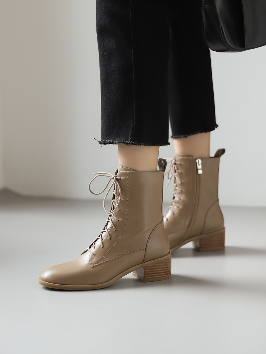 Chunky Heel Lace-Up Short Boots for Women - Genuine Leather Round Toe Mid Heel Martin Knight Boots for Autumn Winter Fashion Chunky Heel Lace-Up Short Boots for Women - Genuine Leather Round Toe Mid Heel Martin Knight Boots for Autumn Winter Fashion