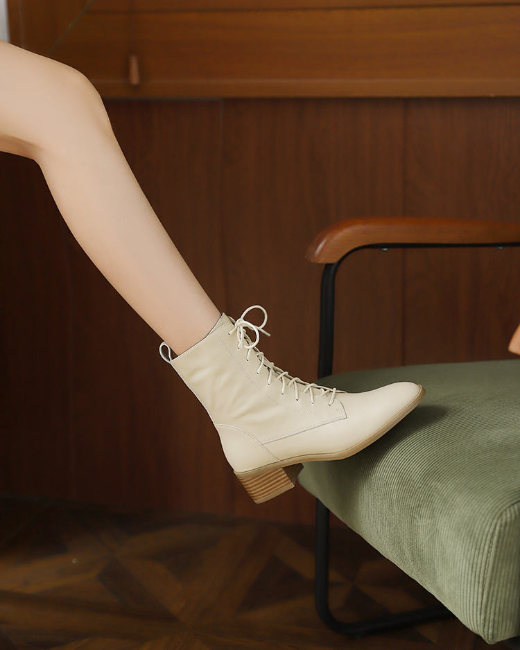 Chunky Heel Lace-Up Short Boots for Women - Genuine Leather Round Toe Mid Heel Martin Knight Boots for Autumn Winter Fashion Chunky Heel Lace-Up Short Boots for Women - Genuine Leather Round Toe Mid Heel Martin Knight Boots for Autumn Winter Fashion