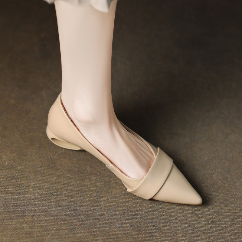 Chunky Heel Pointed Toe Hollow Design Genuine Leather Women's Shoes - French Grandma Style, Vintage Inspired, Niche Fashion Chunky Heel Pointed Toe Hollow Design Genuine Leather Women's Shoes - French Grandma Style, Vintage Inspired, Niche Fashion