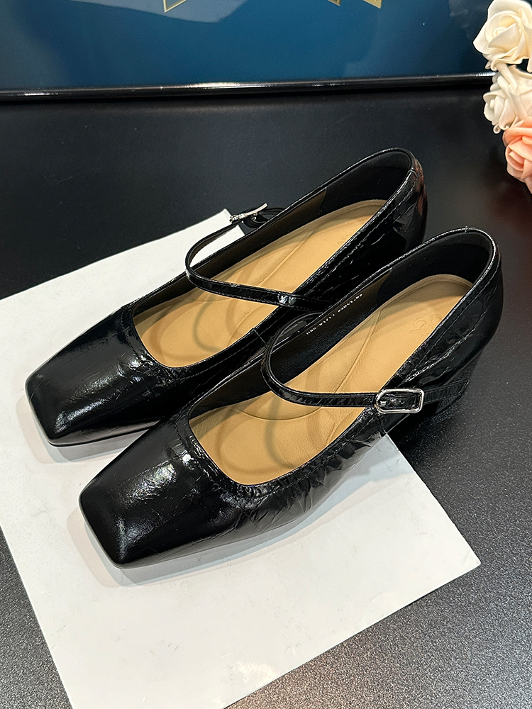 Chunky-Heeled Square-Toe Mary Jane Shoes, Genuine Leather, Glossy Finish, Versatile One-Strap Design for Women's Y2K Style Chunky-Heeled Square-Toe Mary Jane Shoes, Genuine Leather, Glossy Finish, Versatile One-Strap Design for Women's Y2K Style