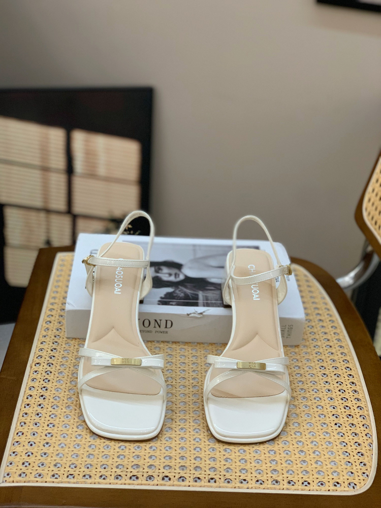 Chunky-Heeled Thick-Soled Square-Toe Sandals for Women, Open-Toe One-Strap Buckle with Bowknot, Versatile Summer Style 2025 Chunky-Heeled Thick-Soled Square-Toe Sandals for Women, Open-Toe One-Strap Buckle with Bowknot, Versatile Summer Style 2025